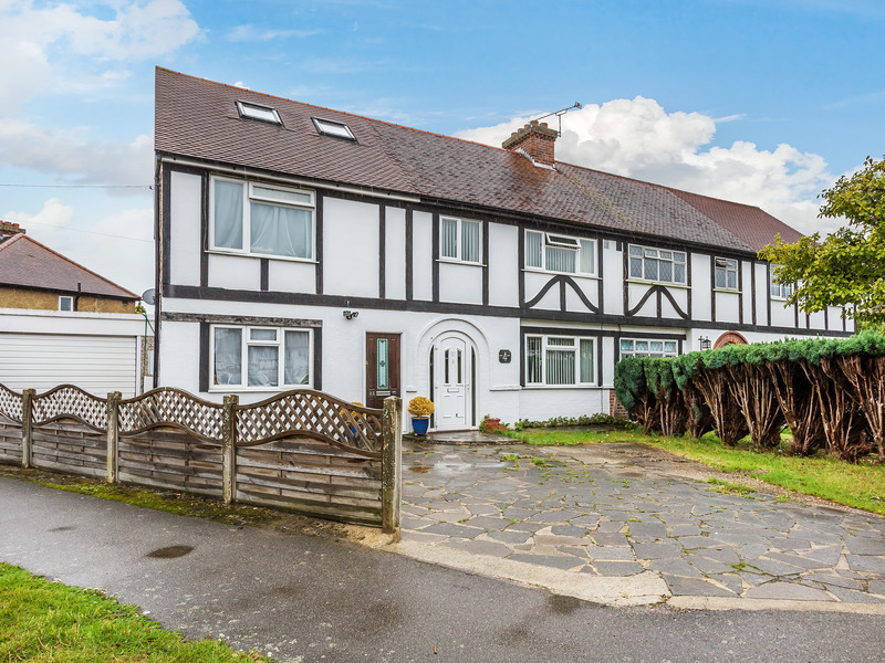 3 Bed House Terrace For Sale in Epsom