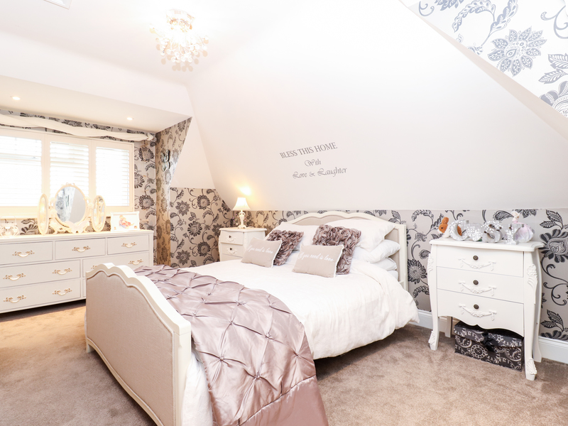 3 bed House - Detached For Sale in Brighton, East Sussex - 3