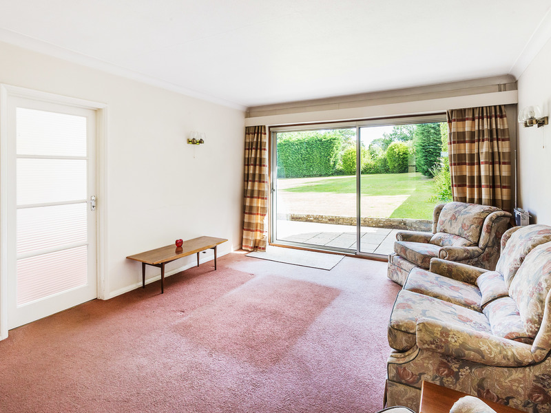 3 bed Bungalow - Semi For Sale in Redhill, Surrey