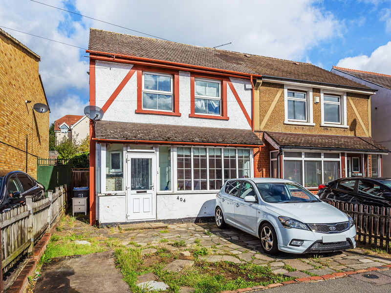 2 bed House - Semi For Sale in Coulsdon, Surrey