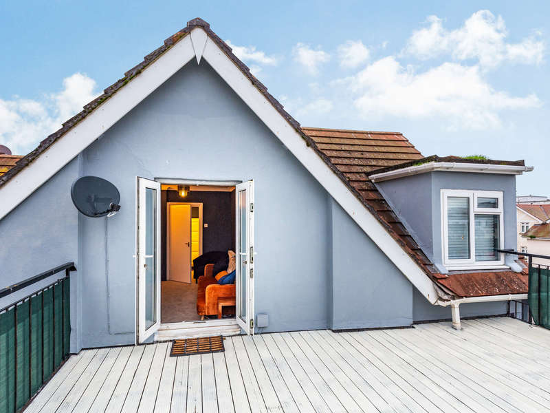 2 bed Apartment For Sale in Torbay, Devon