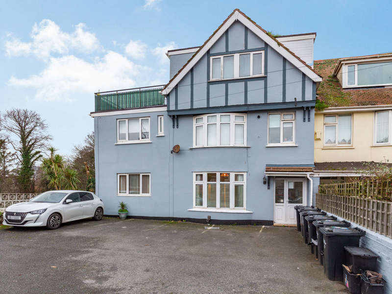 2 bed Apartment For Sale in Torbay, Devon - 2
