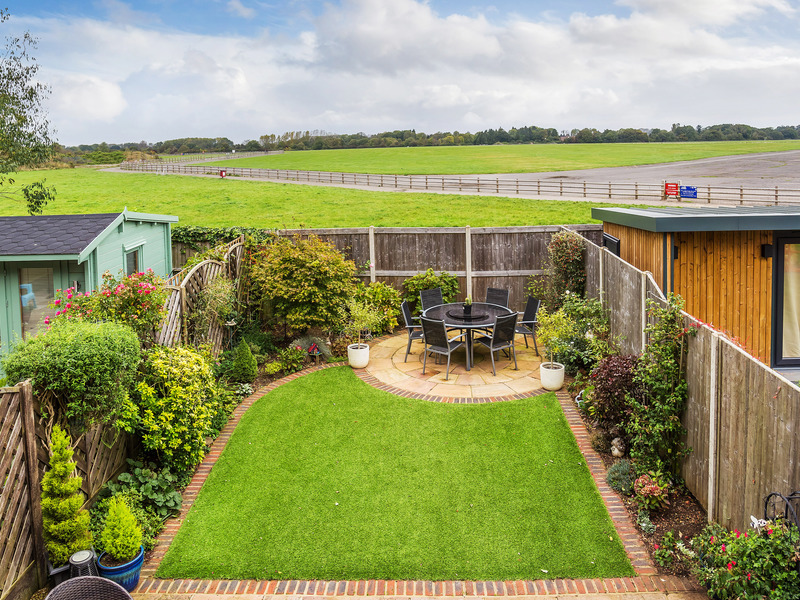 3 bed House - Semi For Sale in Kenley, Surrey - 2