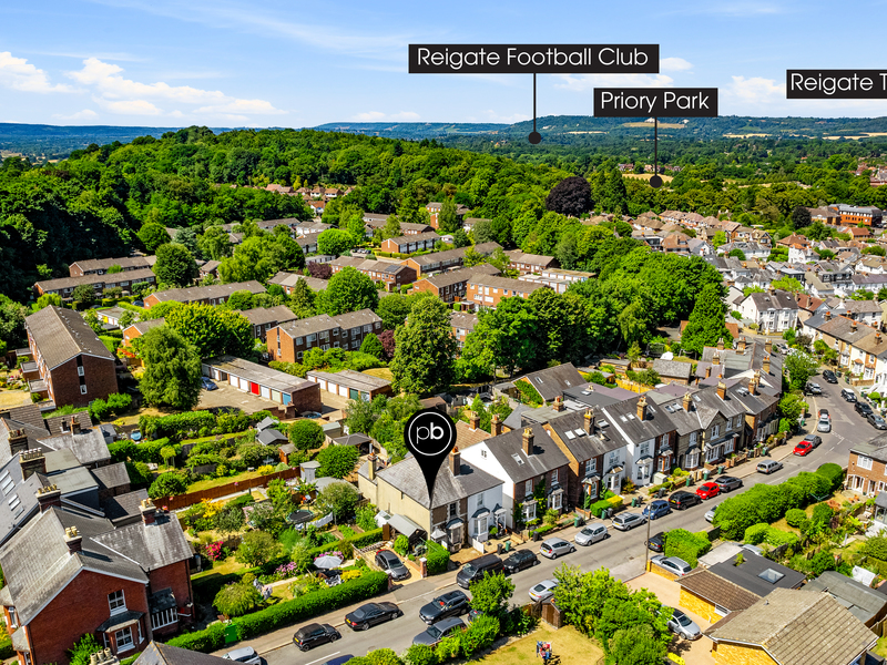 3 bed House - Semi For Sale in Reigate, Surrey - 2