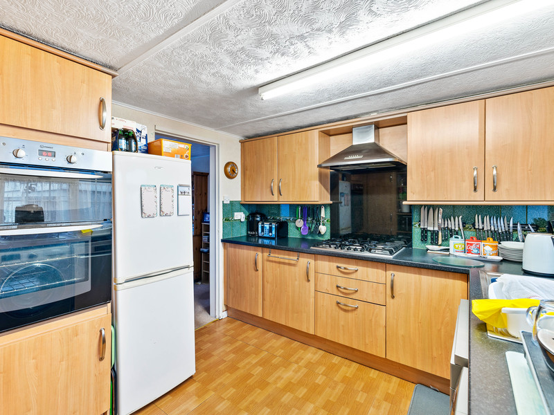 2 bed Park Home For Sale in Newdigate, Surrey - 2