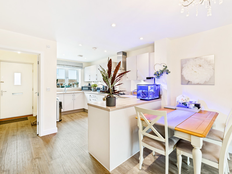 2 bed House - Semi For Sale in Horsham, West Sussex