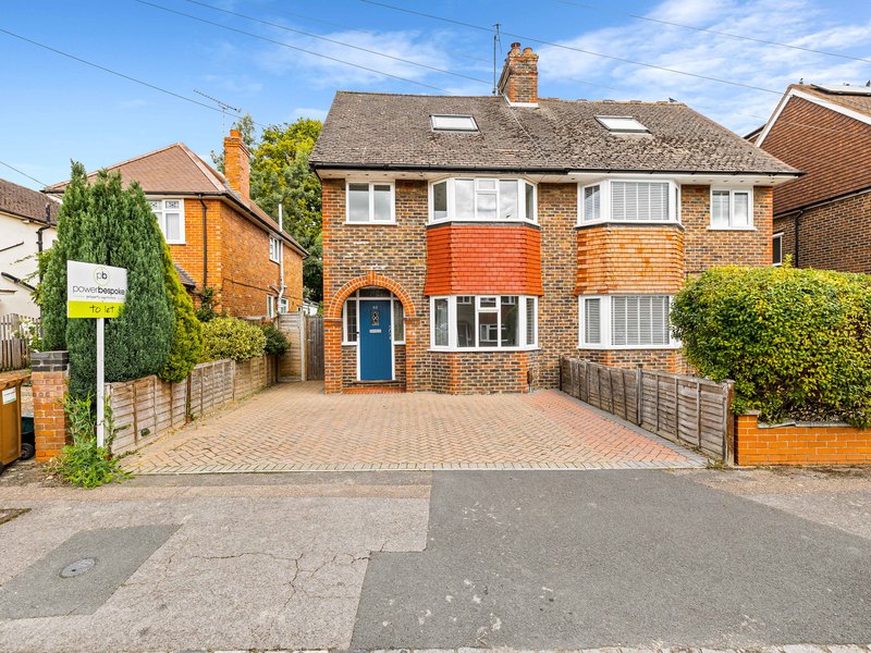 4 bed House - Semi For Rent in Reigate, Surrey