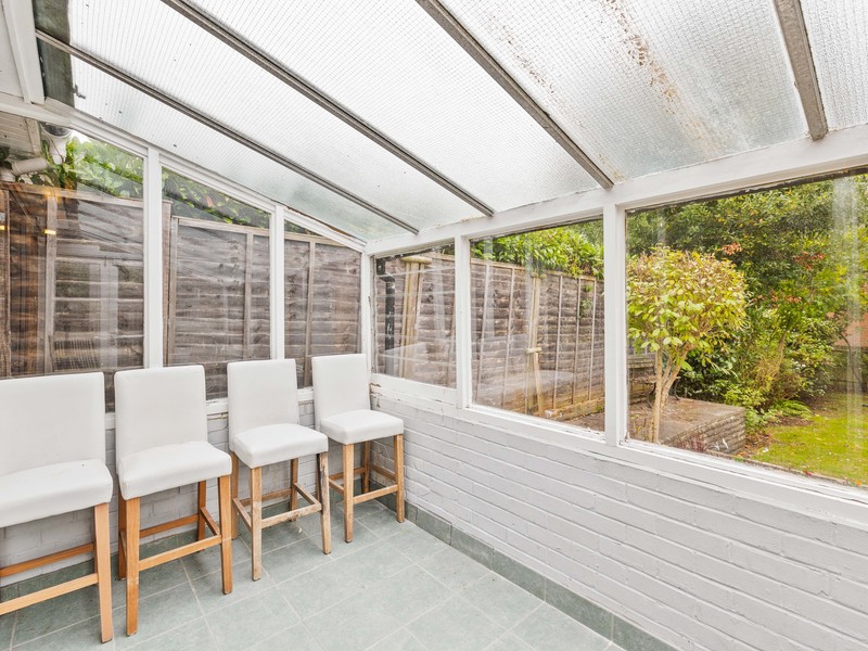 2 Bed Bungalow Semi For Sale in Caterham