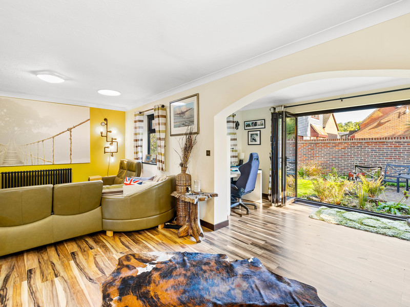 2 bed Bungalow - Detached For Sale in Horley, Surrey