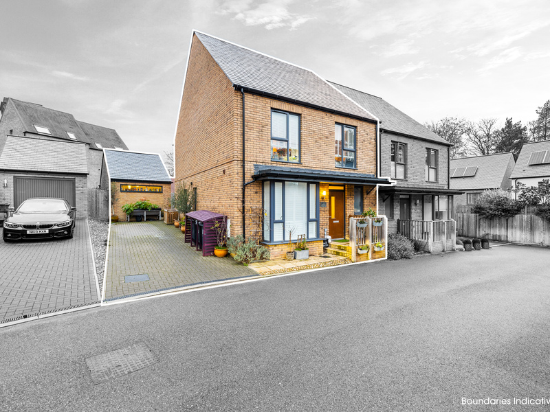 4 bed House - Semi For Sale in Coulsdon, Surrey - 2