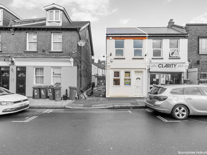 3 bed Residential Freehold For Sale in Sutton, Surrey - 3