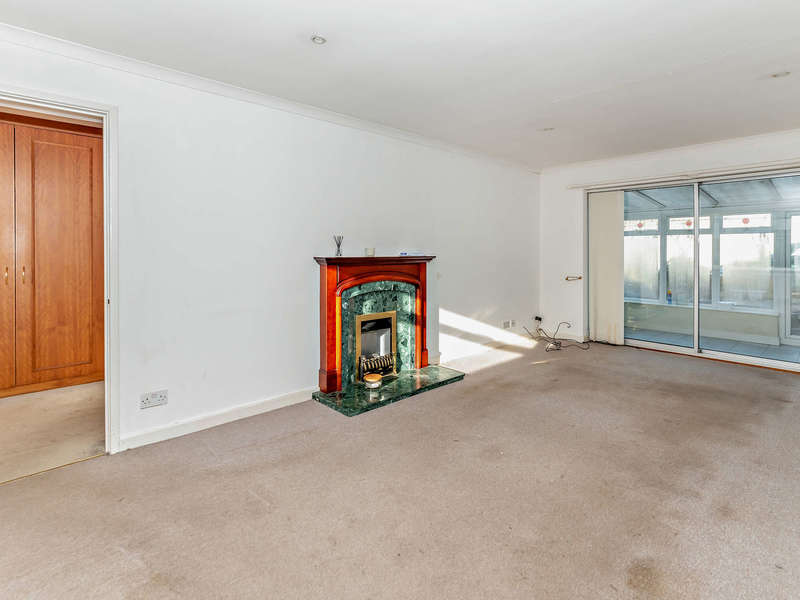 4 bed Bungalow - Detached For Sale in Hungerford, West Berkshire - 3