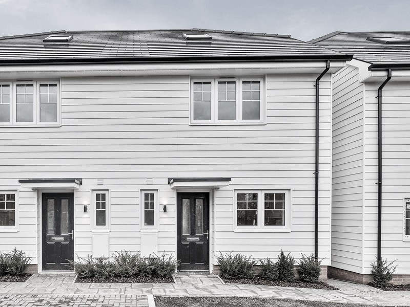 3 bed House - Semi For Sale in Horley, Surrey