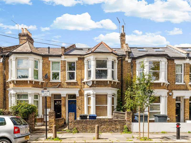 3 Bed Apartment For Sale in Acton