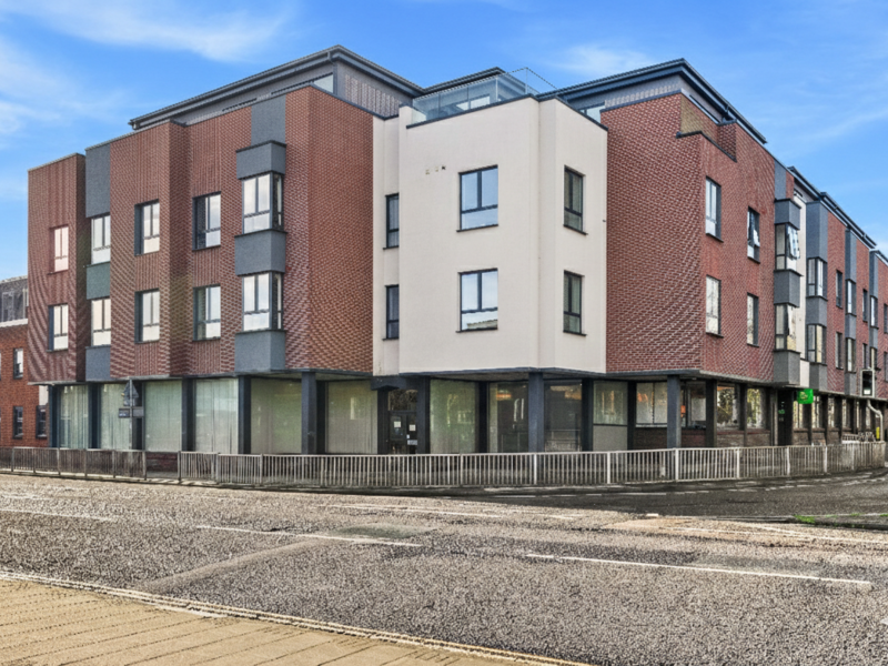 2 bed Apartment For Sale in Chichester, West Sussex