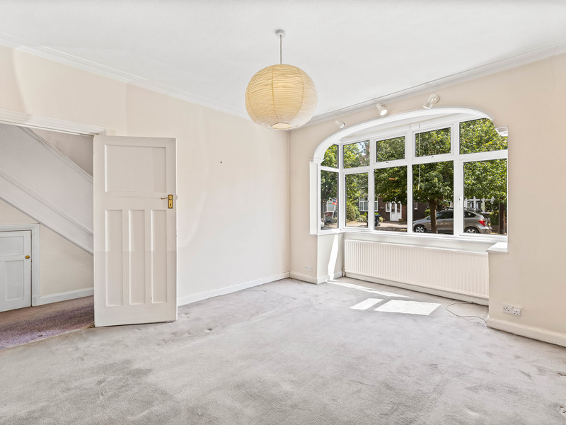 3 bed House - Semi For Sale in Wimbledon, London - 2
