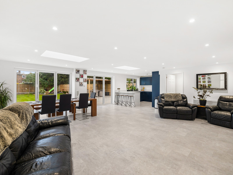 5 bed Bungalow - Detached For Sale in Horley, Surrey