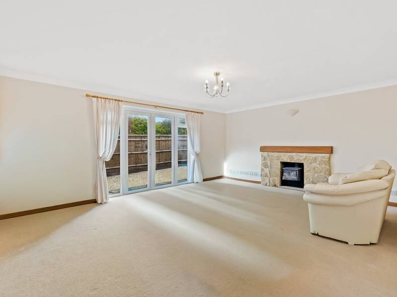 4 bed House - Detached For Sale in Horsham, West Sussex