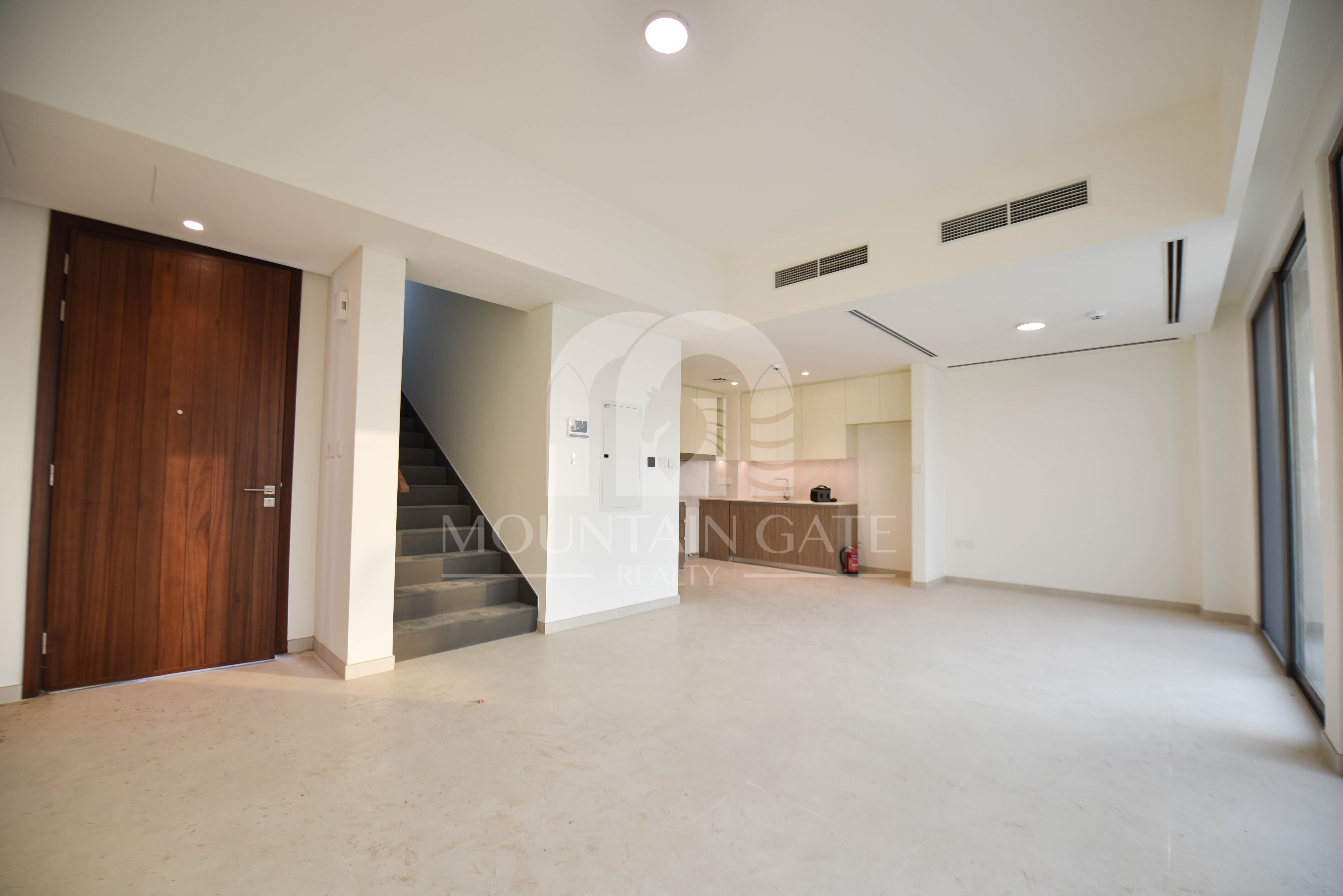 12 Cheques | Panoramic View | Beach and Water Park 3BR The Valley Mountain Gate