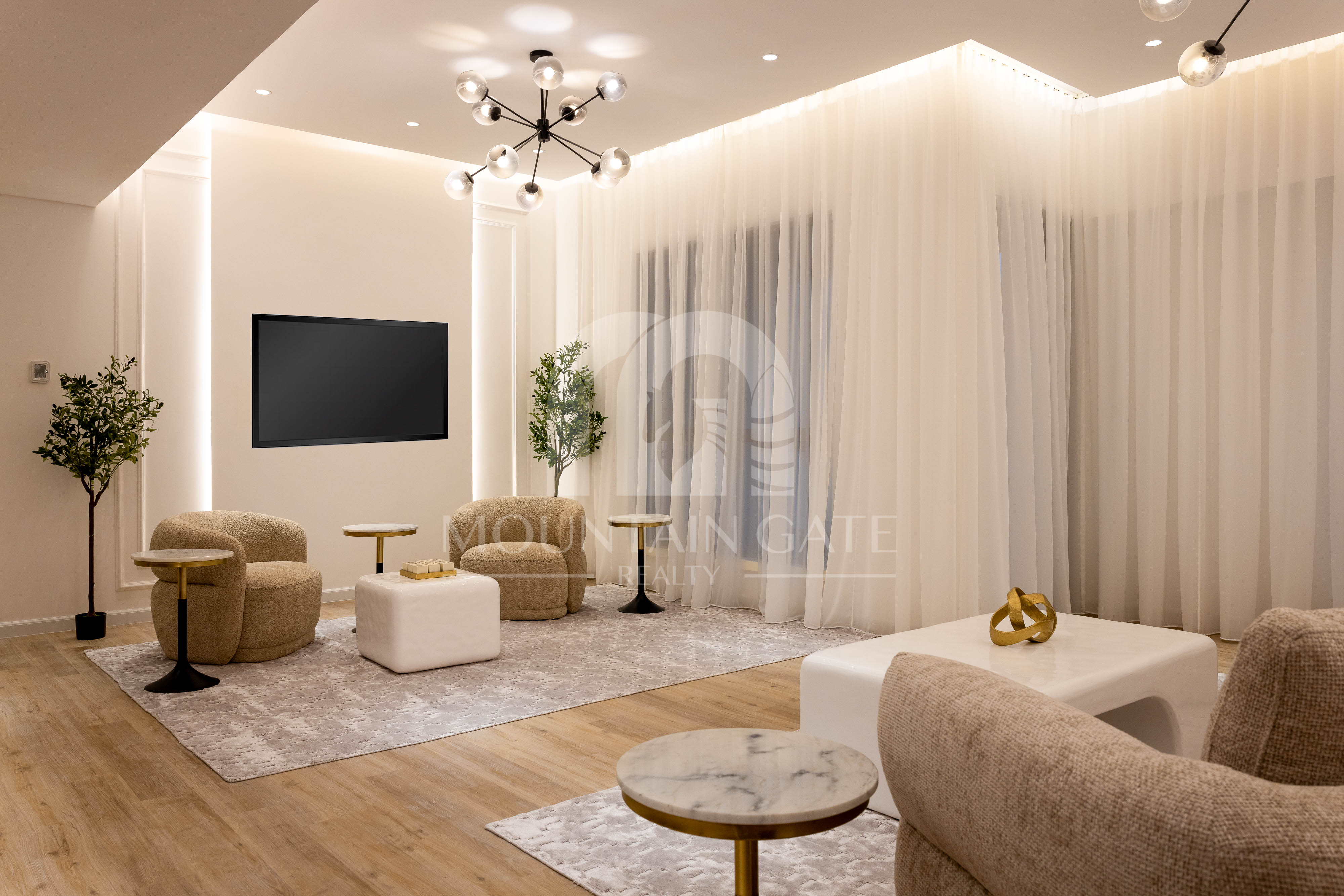 Brand New Fully Furnished High Quality New Upgrade 3BR Jumeirah Beach Residence Mountain Gate