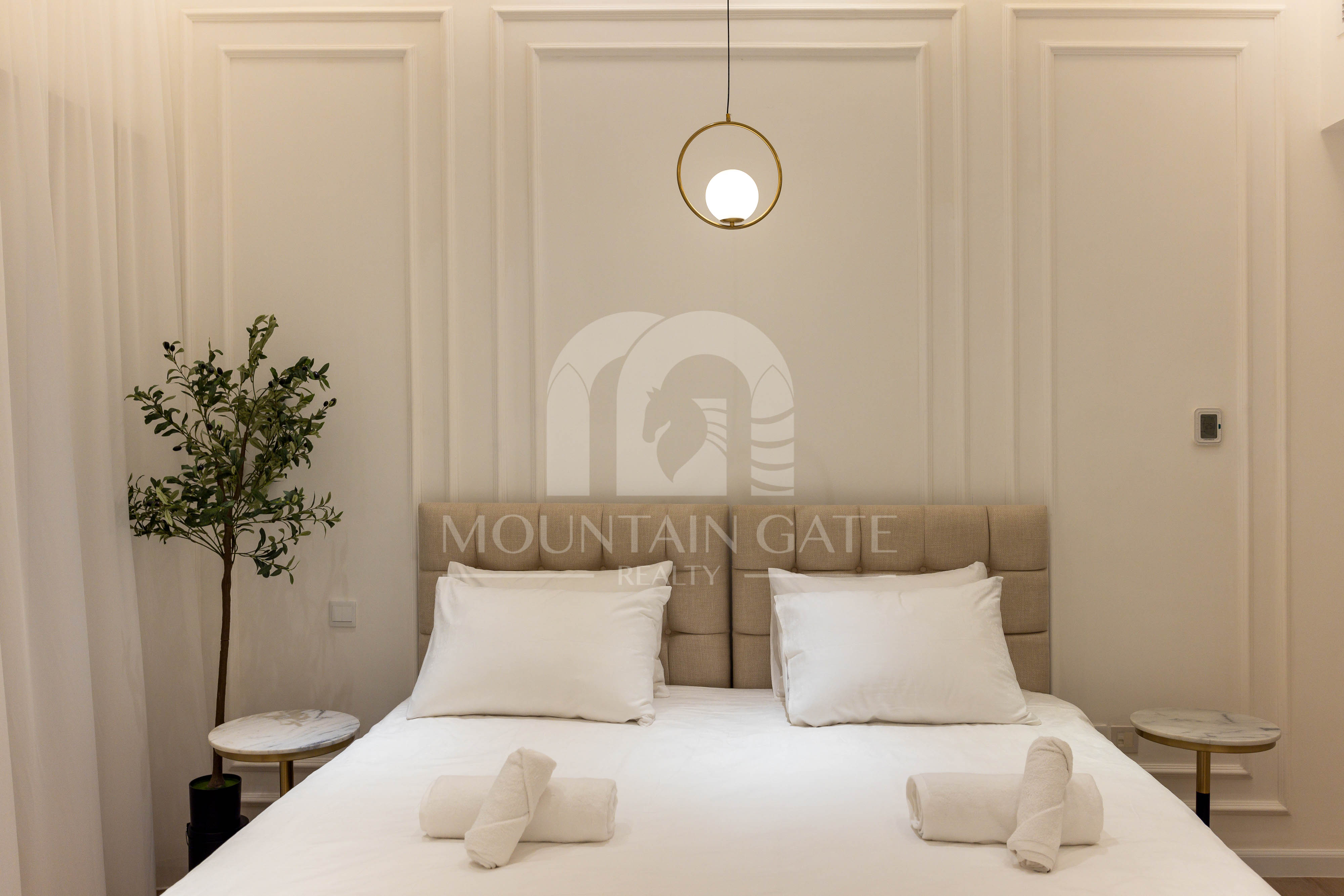 Brand New Fully Furnished High Quality New Upgrade 3BR Jumeirah Beach Residence Mountain Gate