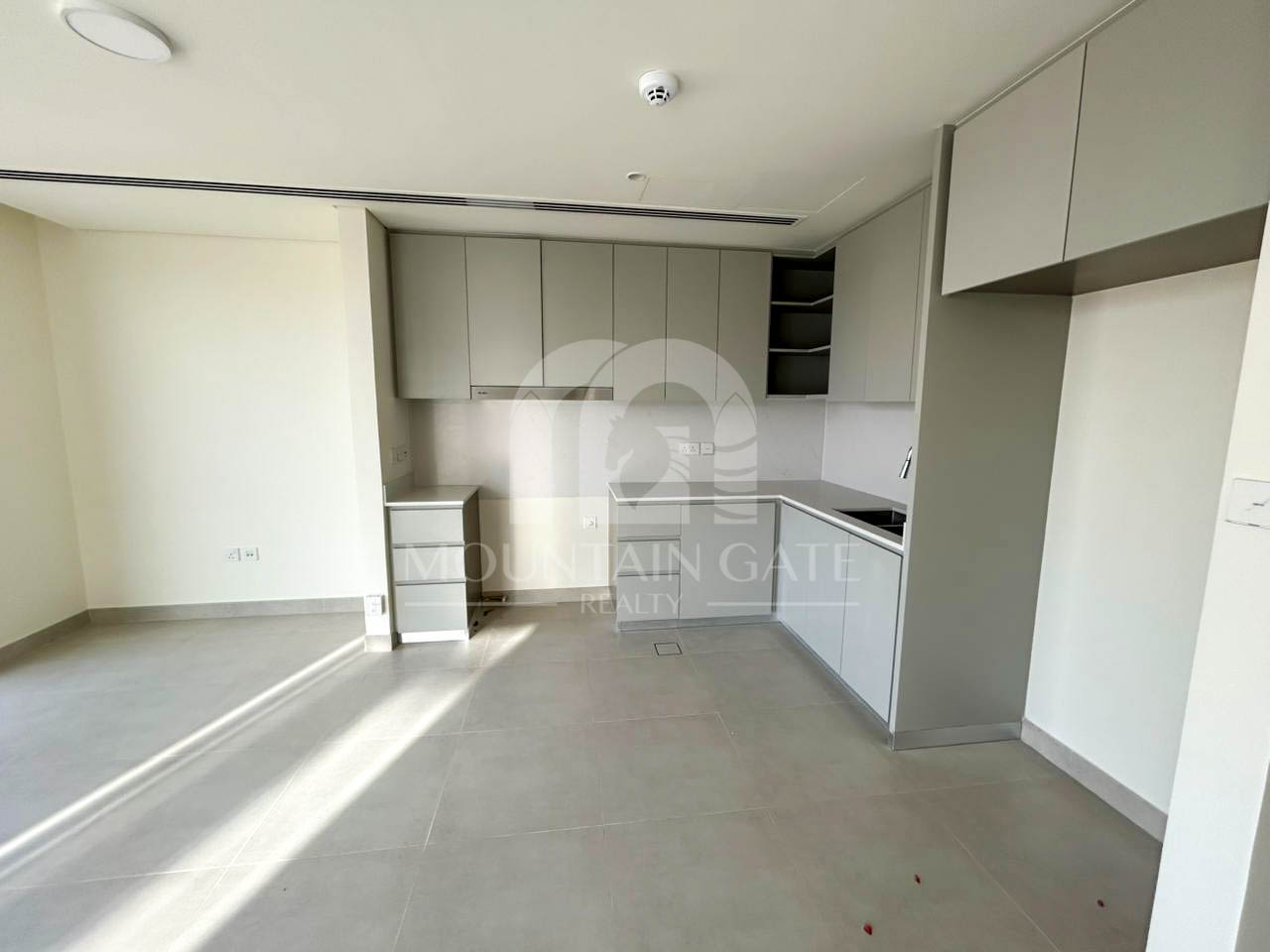 Largest Plot | Corner | End Unit 4BR The Valley Mountain Gate