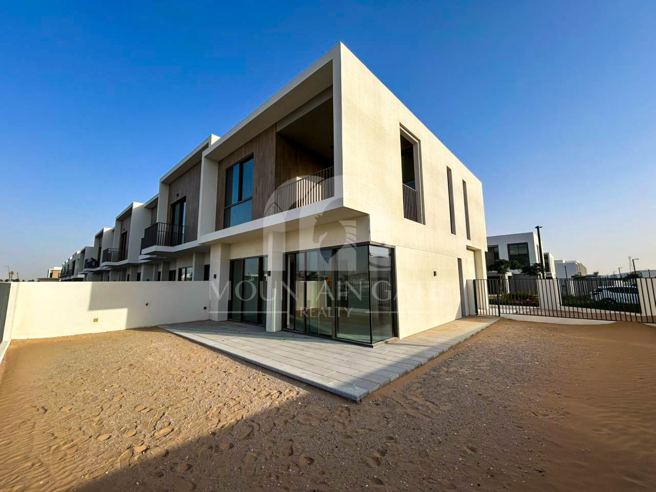 Largest Plot | Corner | End Unit 4BR The Valley Mountain Gate