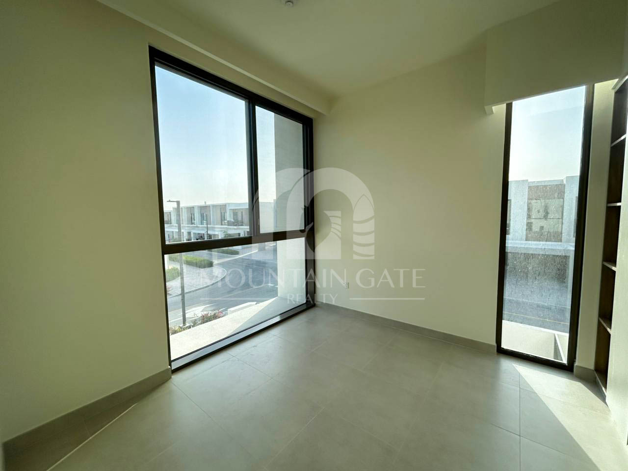 Largest Plot | Corner | End Unit 4BR The Valley Mountain Gate