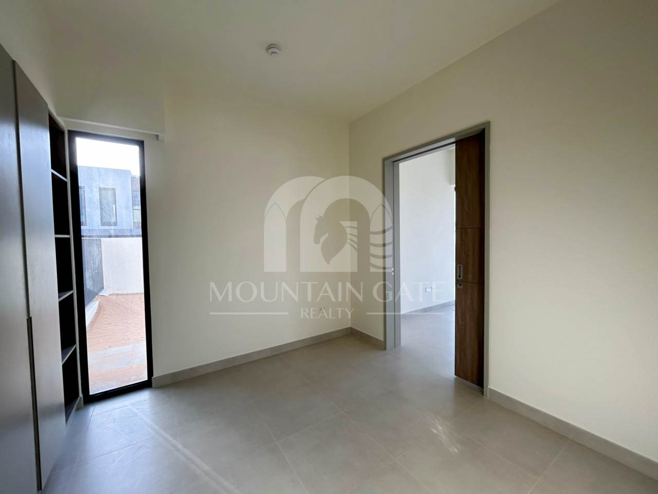 Largest Plot | Corner | End Unit 4BR The Valley Mountain Gate