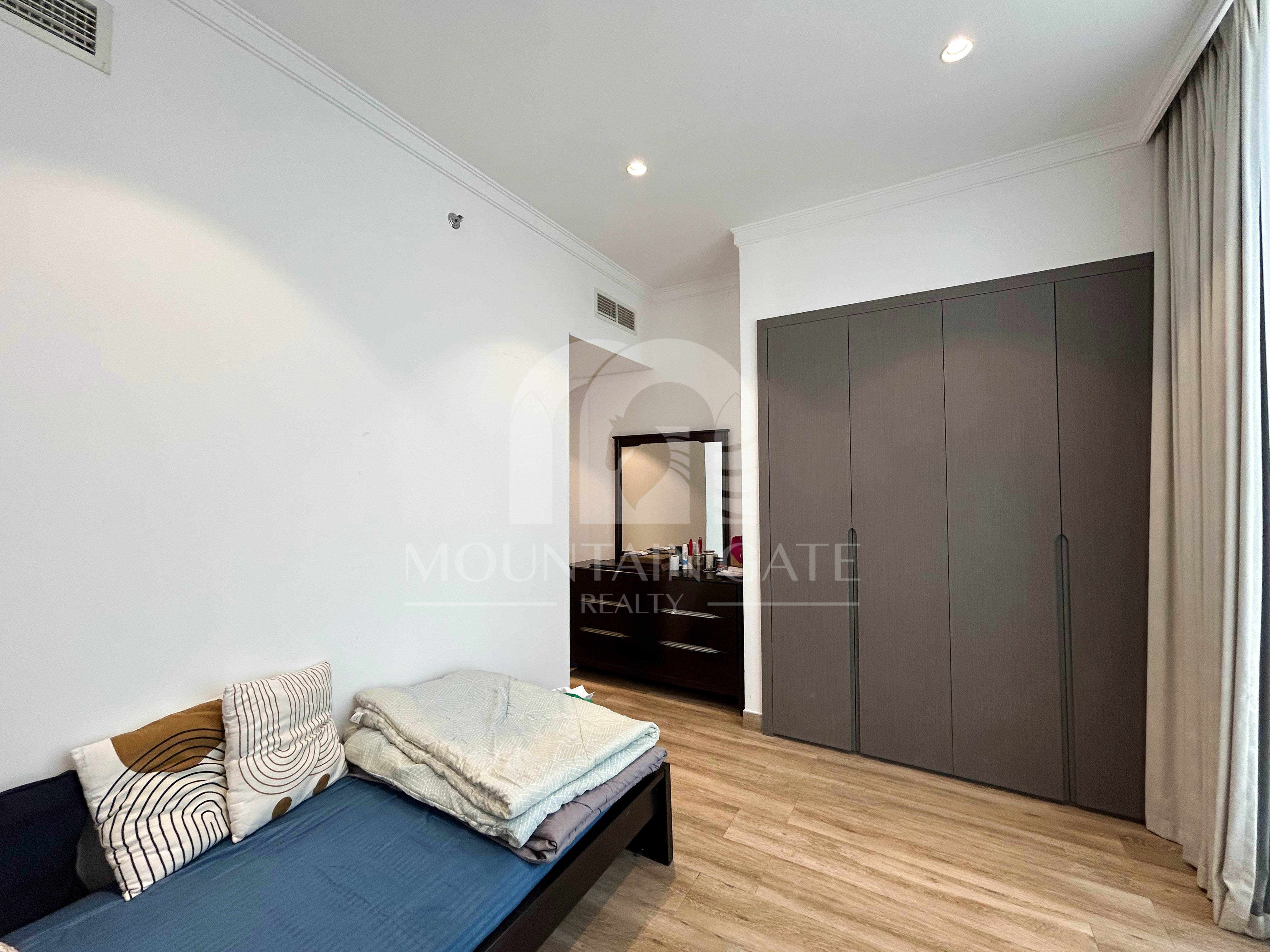 Vacant on Transfer | Flooded with Natural Light 2BR Jumeirah Village Circle Mountain Gate