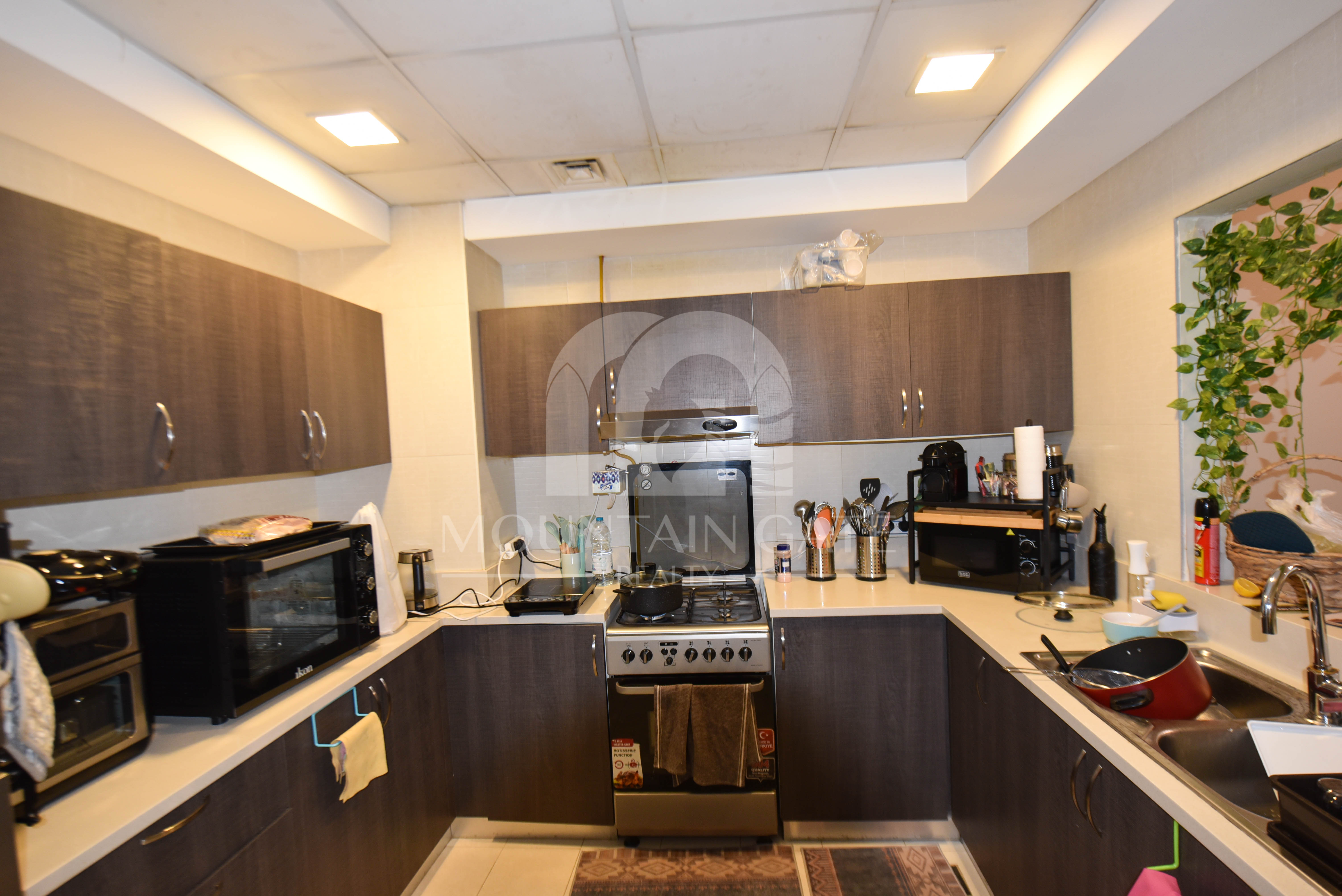 Huge Layout, Modern Kitchen & Pool View – VOT 2BR Jumeirah Village Circle Mountain Gate