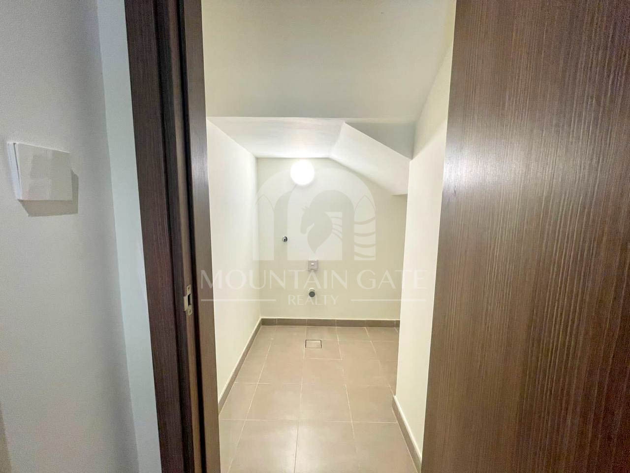 Single Row | Multiple Cheques | Corner Unit 4BR Tilal Al Ghaf Mountain Gate