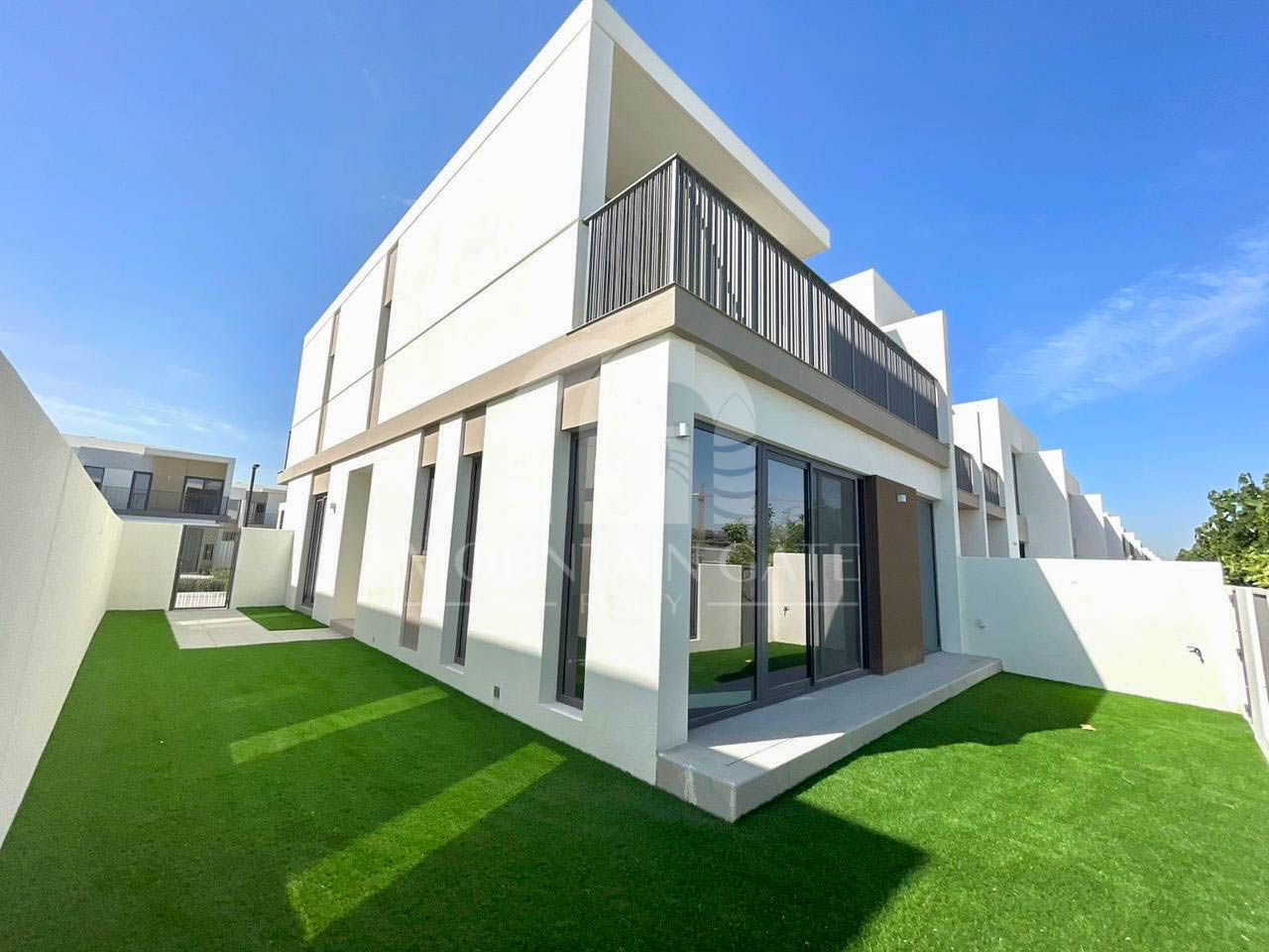 Single Row | Multiple Cheques | Corner Unit 4BR Tilal Al Ghaf Mountain Gate