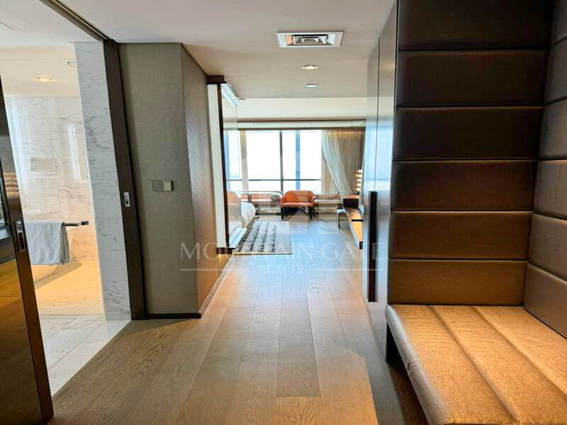 High Floor Luxury | Great Investment Business Bay Mountain Gate