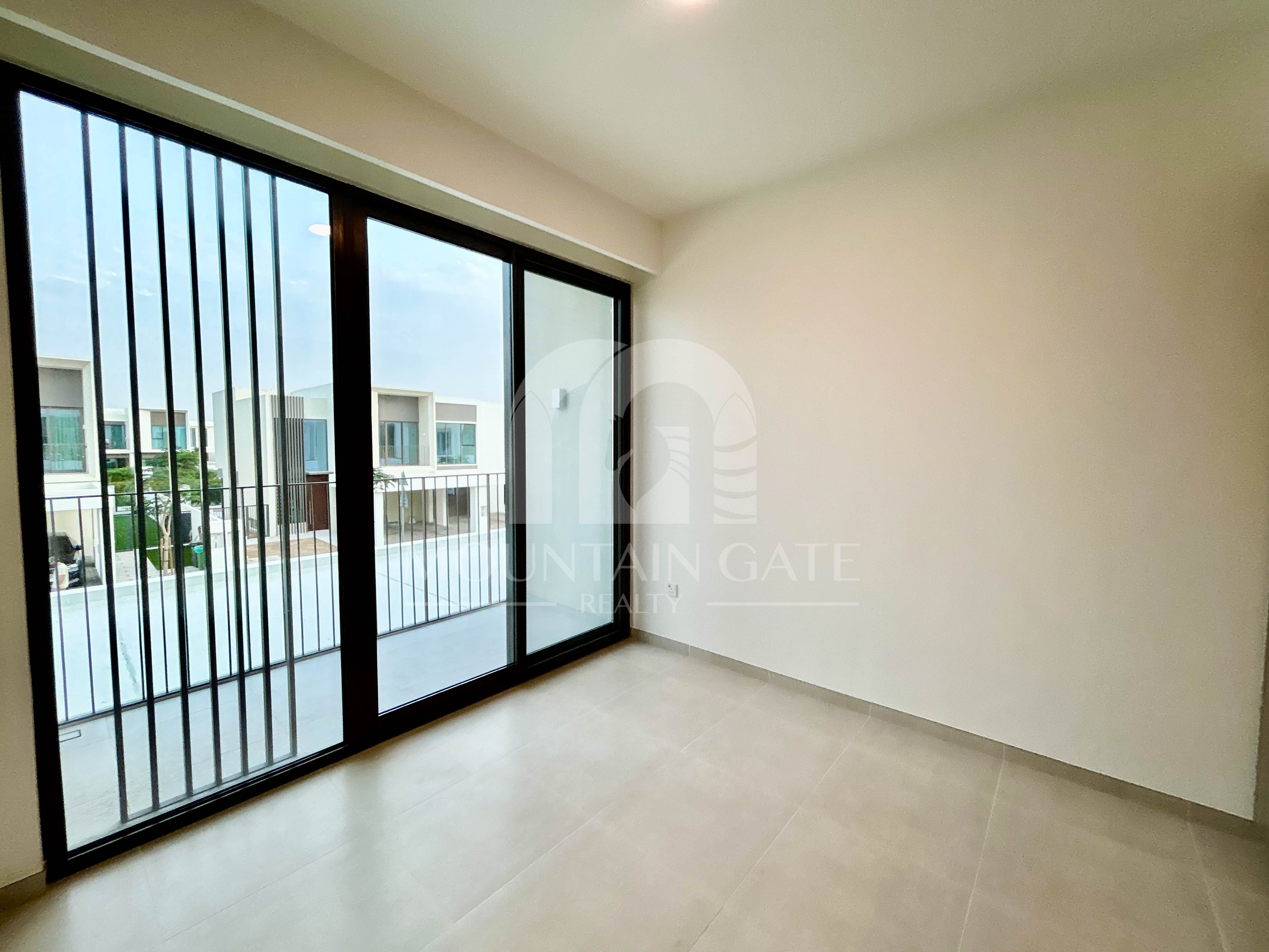 Best Price | Corner Backing Park 4BR The Valley Mountain Gate