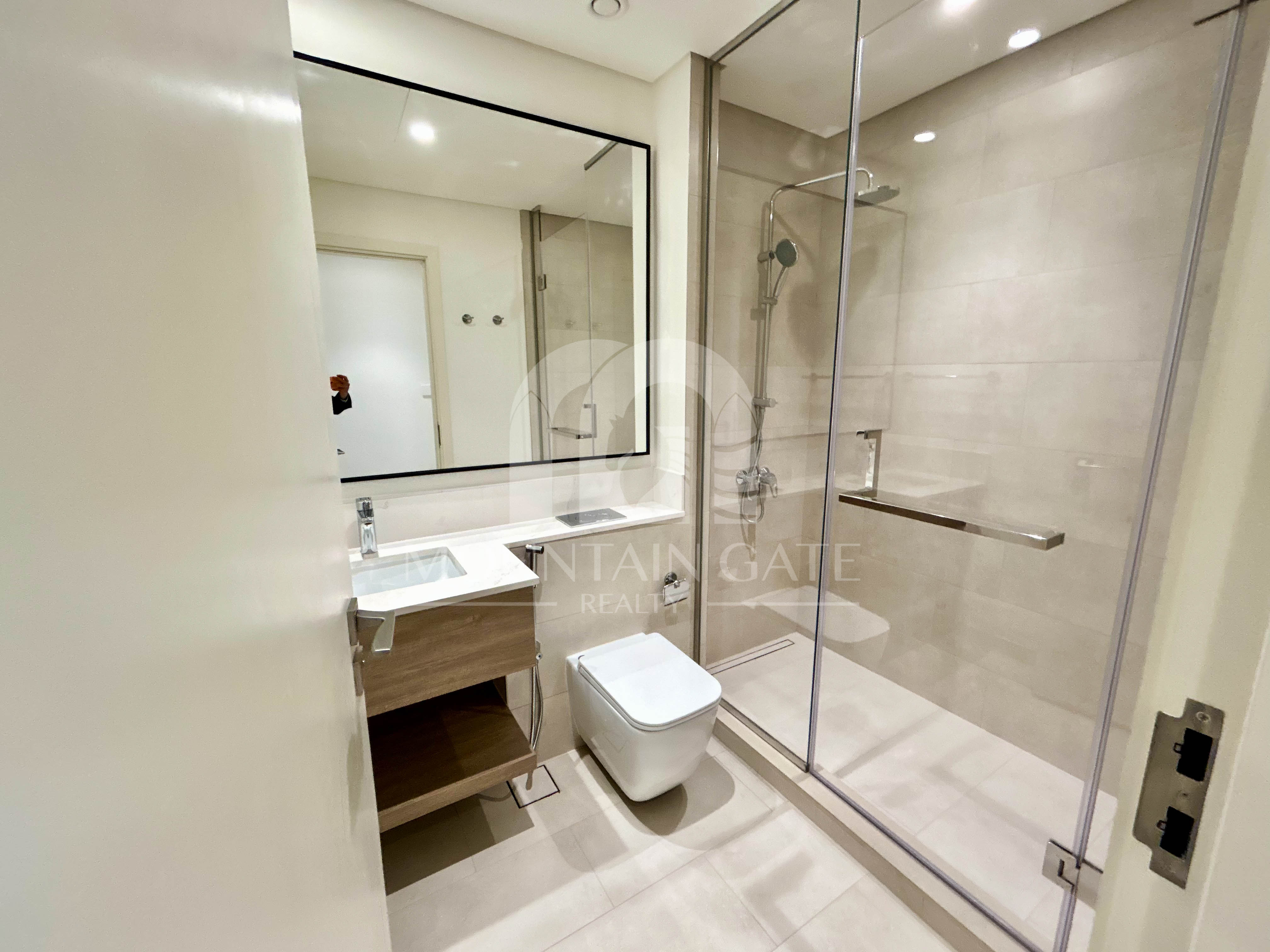 Best Price | Corner Backing Park 4BR The Valley Mountain Gate