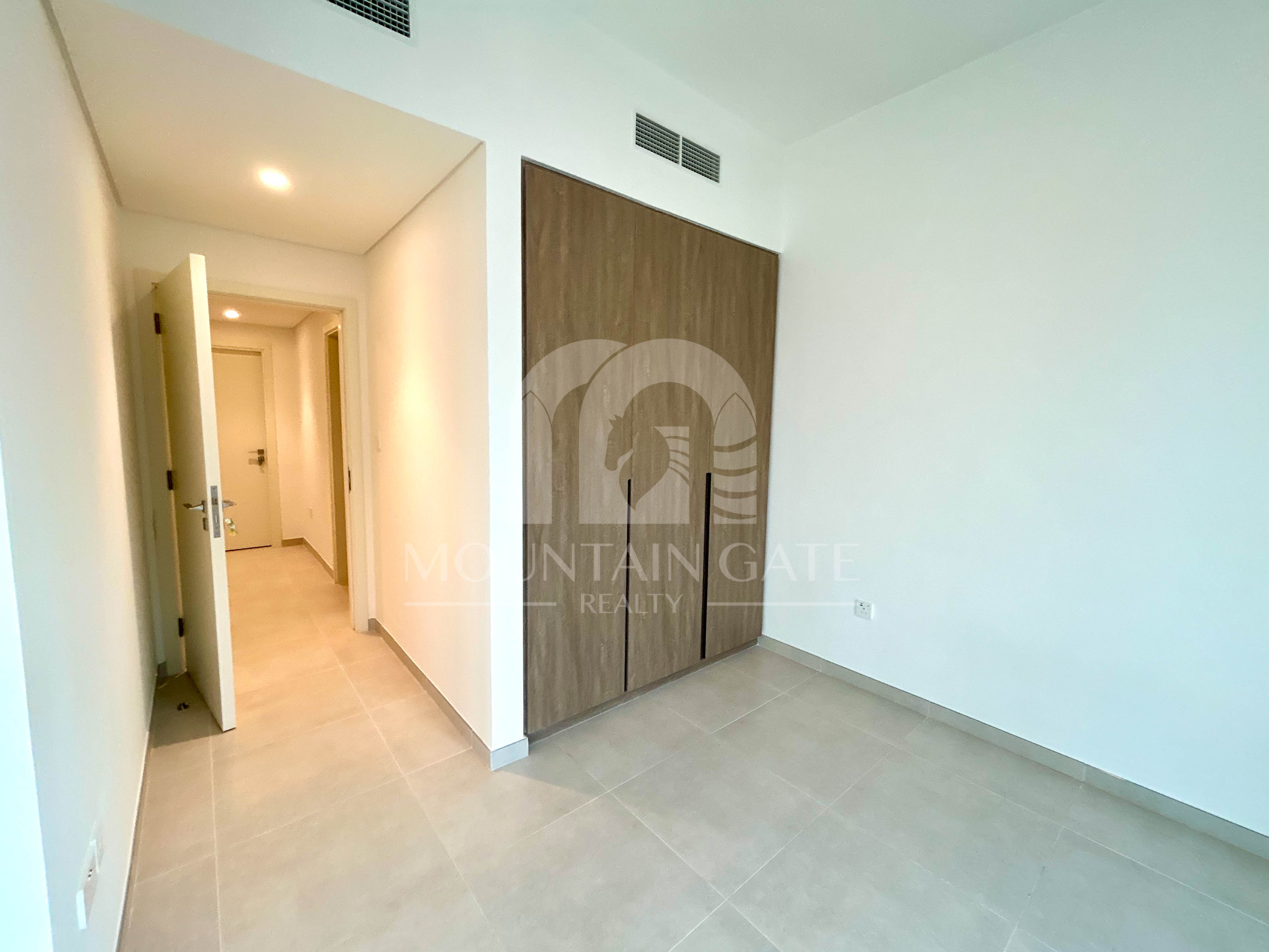 Best Price | Corner Backing Park 4BR The Valley Mountain Gate