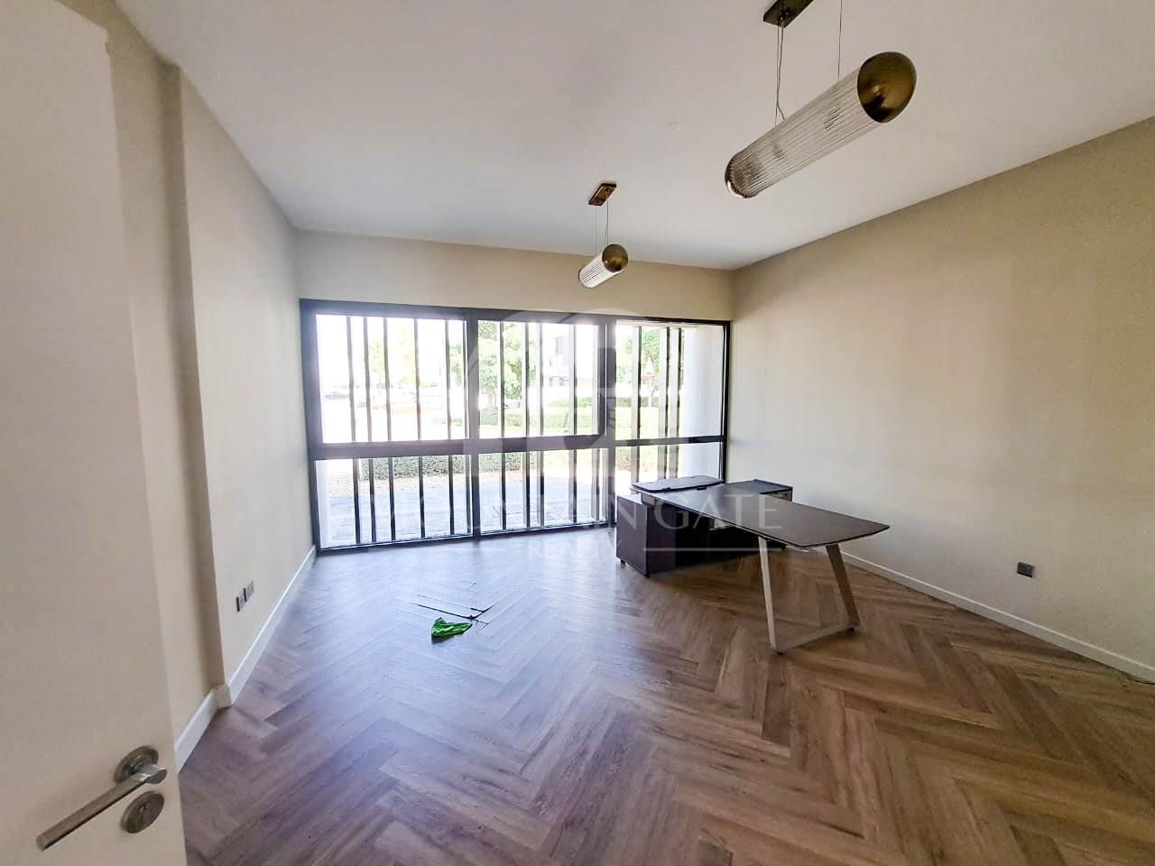 V3 - Luxury fully upgraded - Vacant - Single row 6BR Damac Hills 2 Mountain Gate