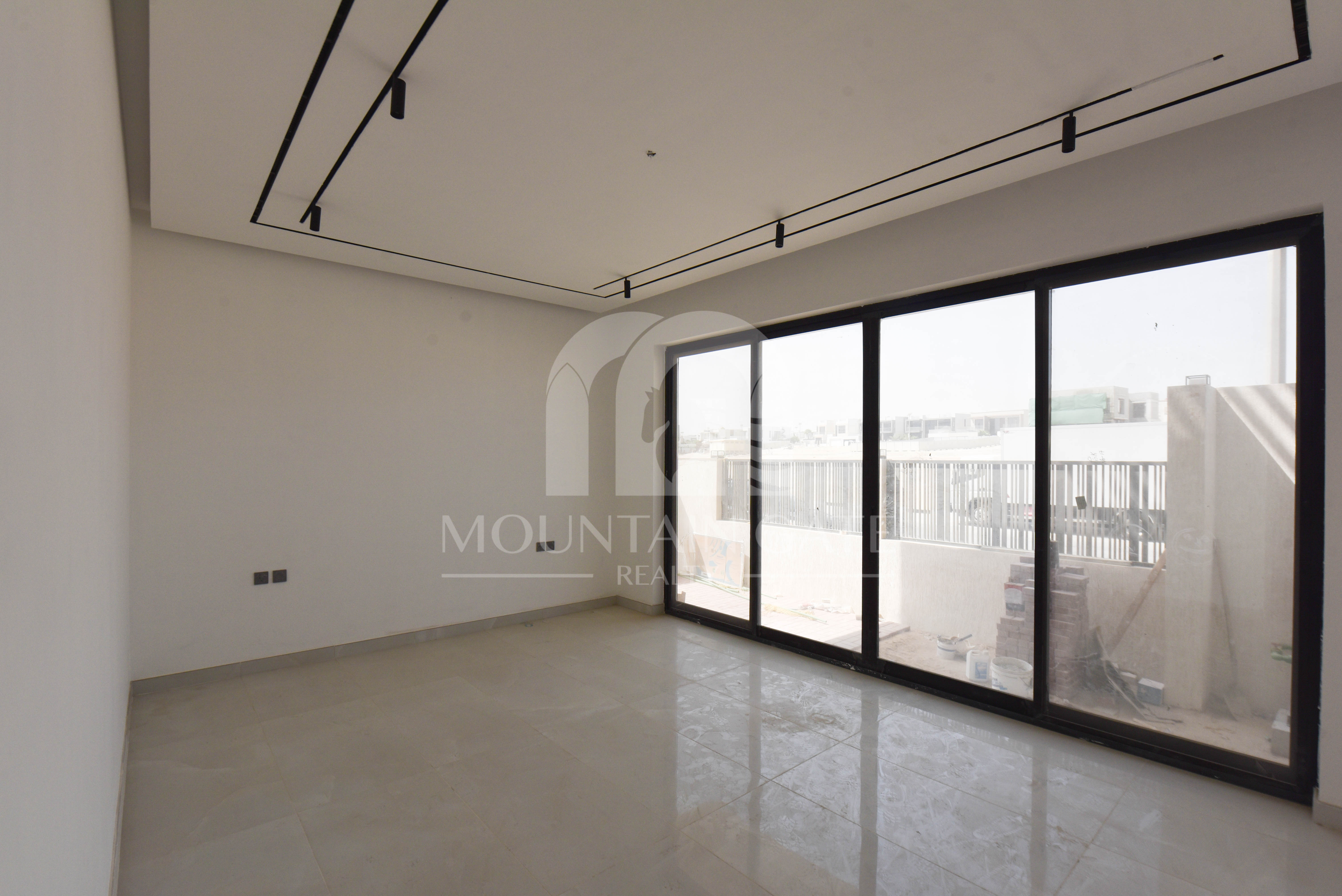 Luxury Smart Home | Corner Villa w/ Private Pool 6BR Al Furjan Mountain Gate