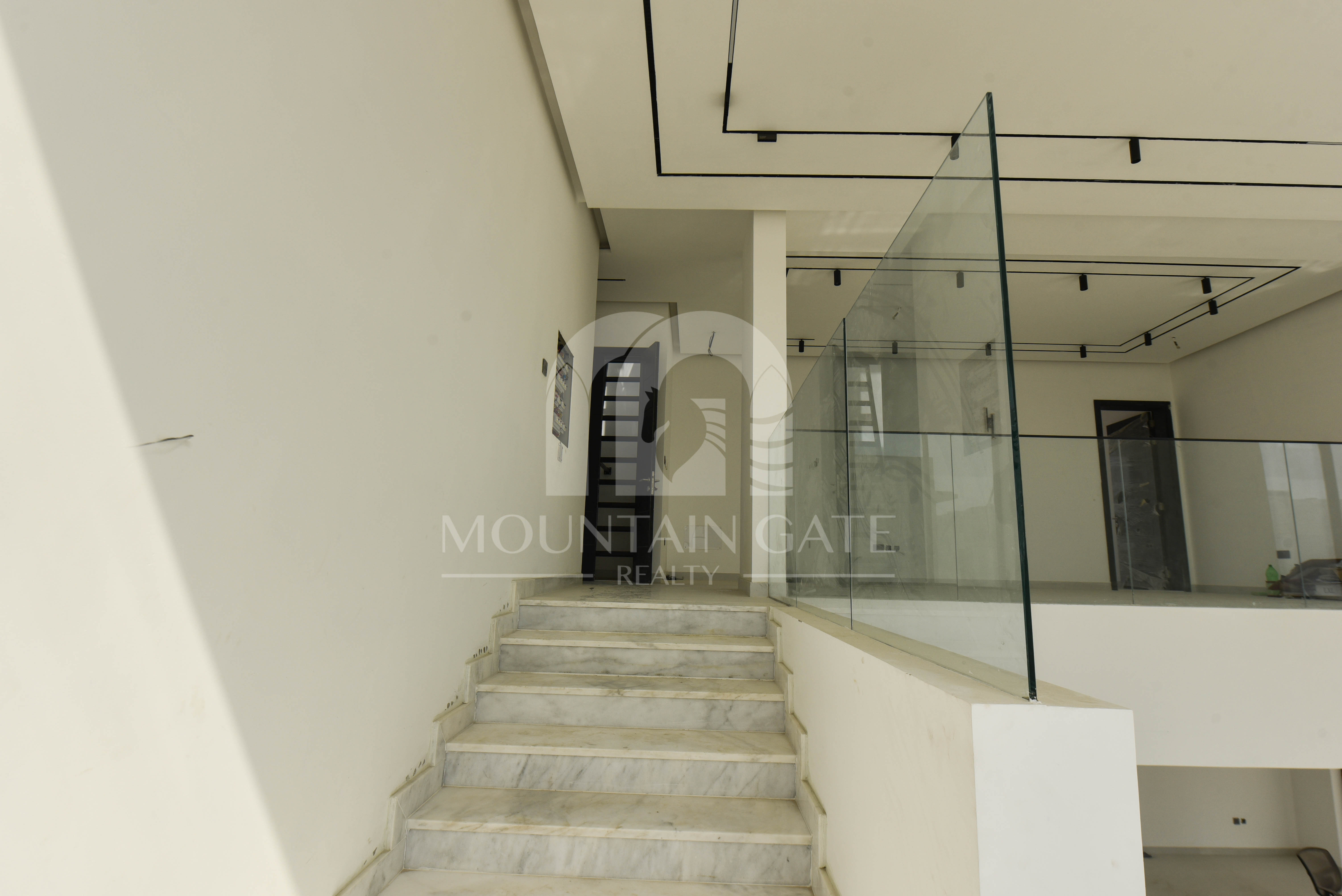 Luxury Smart Home | Corner Villa w/ Private Pool 6BR Al Furjan Mountain Gate