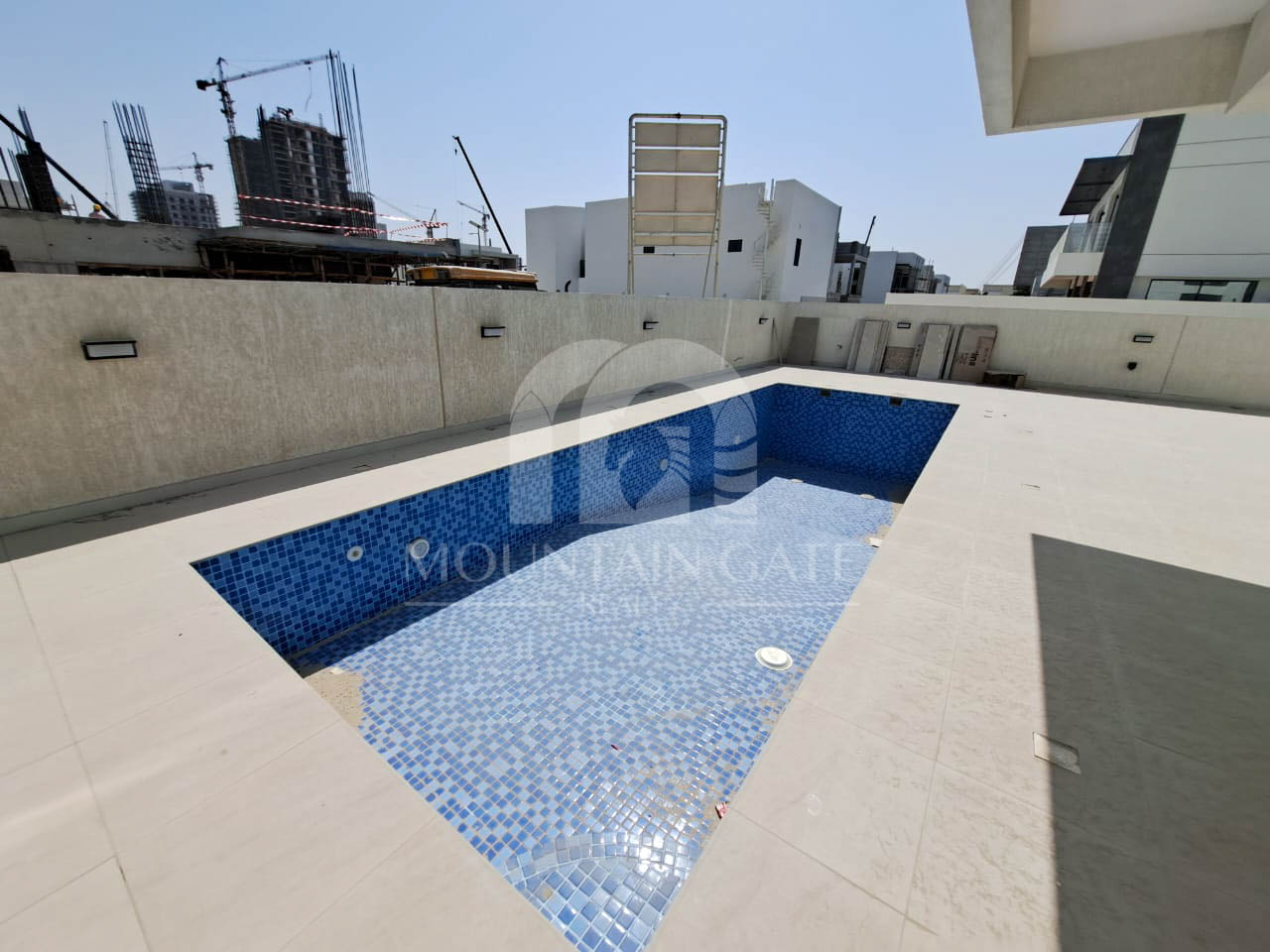 Luxury Smart Home | Corner Villa w/ Private Pool 6BR Al Furjan Mountain Gate