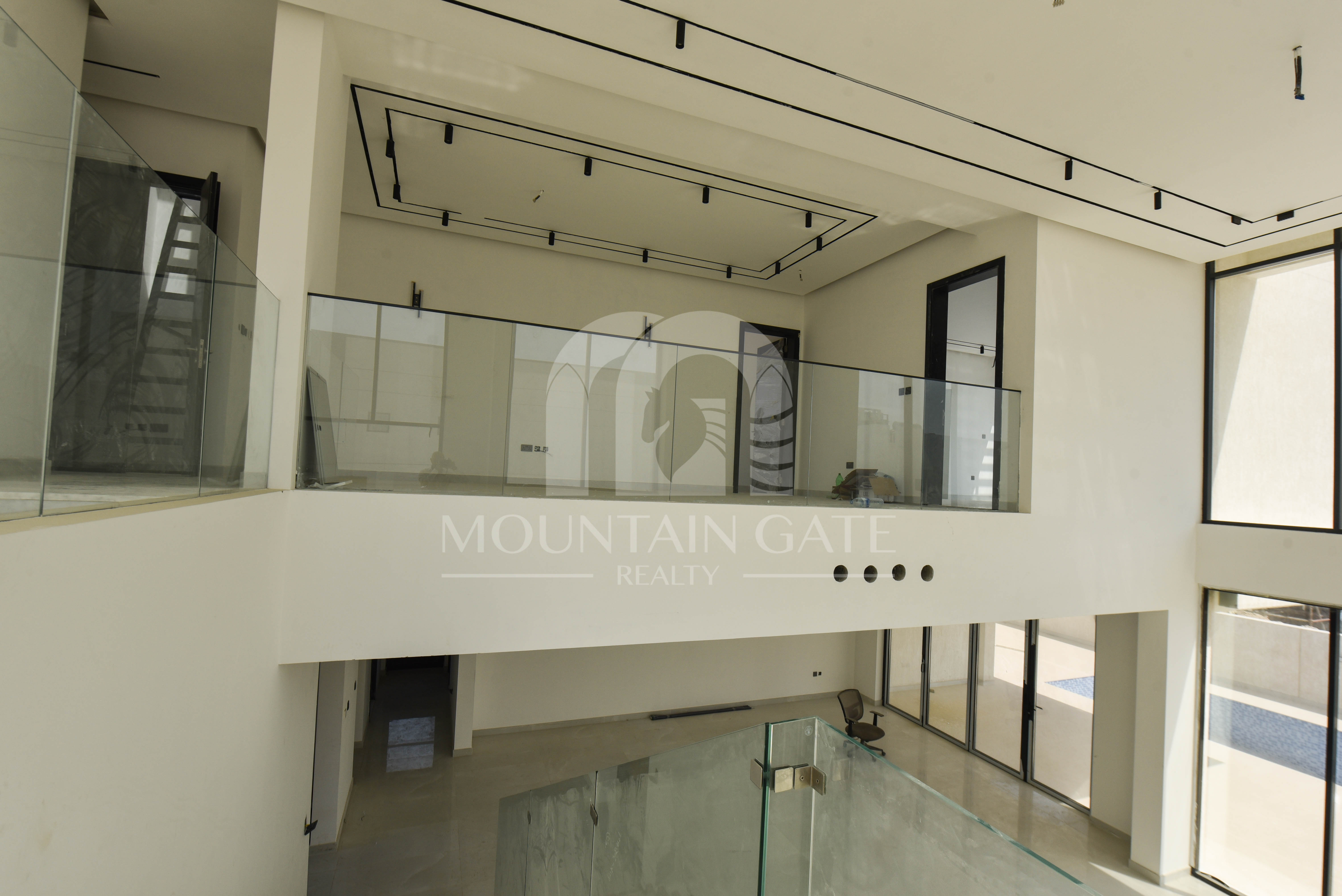 Luxury Smart Home | Corner Villa w/ Private Pool 6BR Al Furjan Mountain Gate