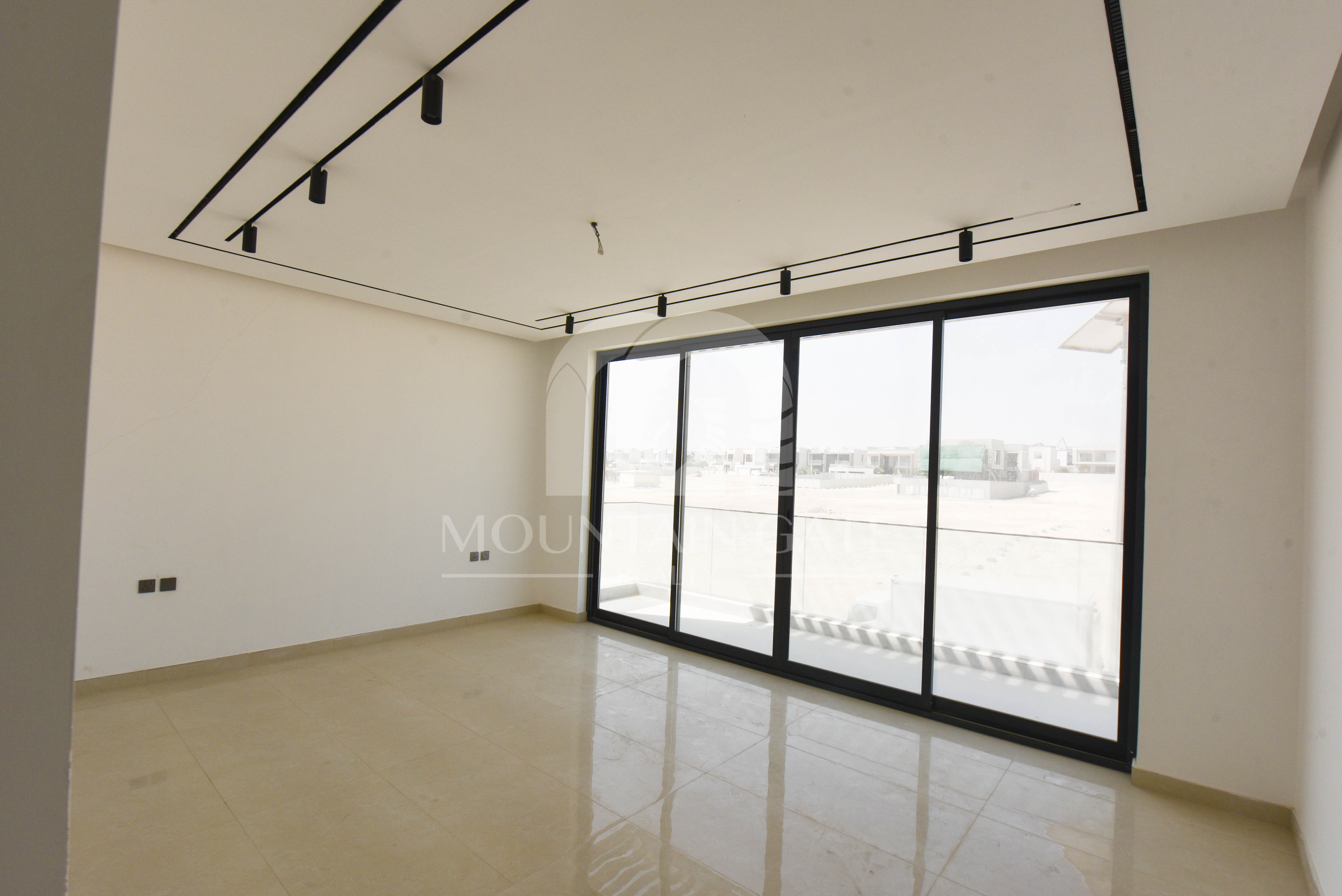 Luxury Smart Home | Corner Villa w/ Private Pool 6BR Al Furjan Mountain Gate