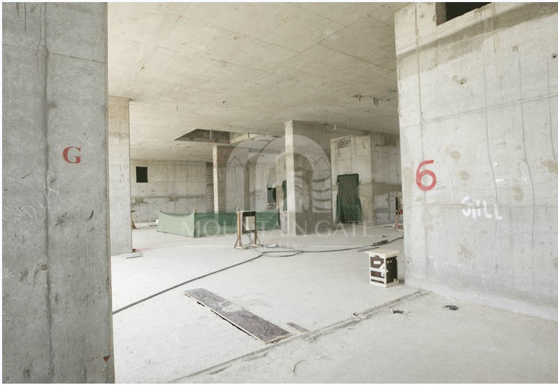 Canal-Facing | Ready Soon | Prime Investment 1BR Dubai Sports City Mountain Gate