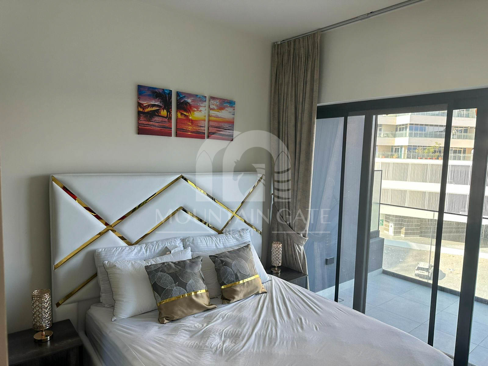 Furnished Smart Home | Near Metro | 2M Notice 1BR Al Jaddaf Mountain Gate