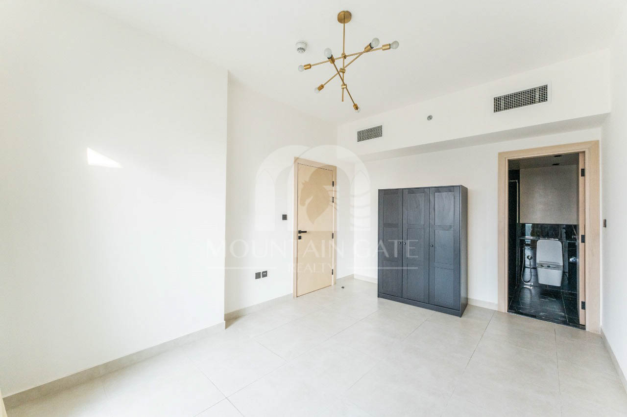 Bright | Scenic View | High ROI Potential 1BR Jumeirah Village Circle Mountain Gate