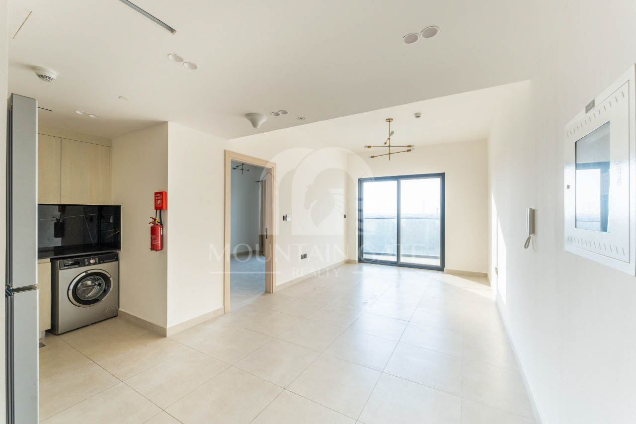 Bright | Scenic View | High ROI Potential 1BR Jumeirah Village Circle Mountain Gate