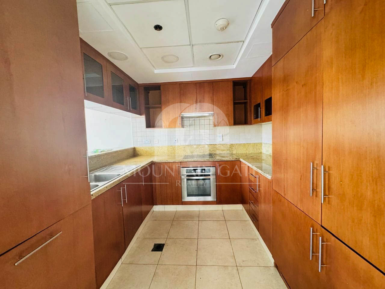 Spacious Unit | Vacant | Stunning Golf & Pool View 2BR The Views Mountain Gate