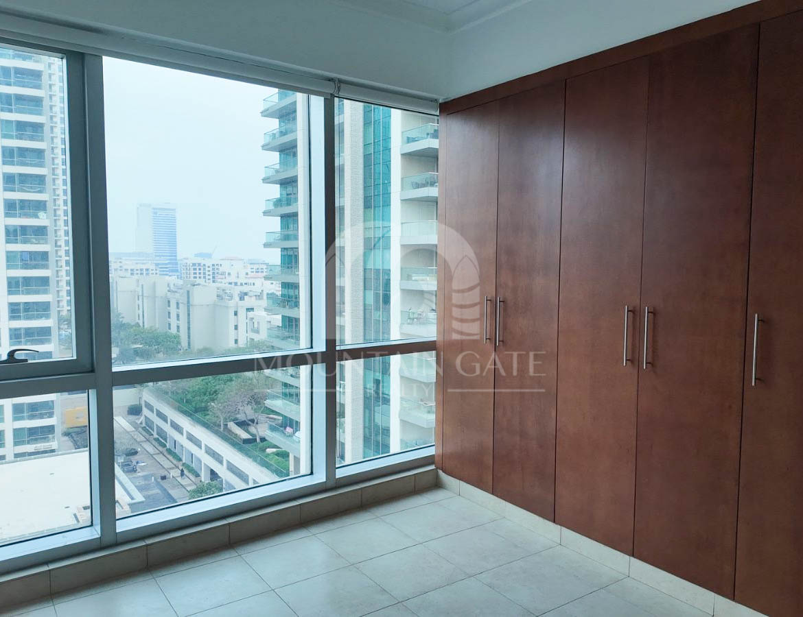 Spacious Unit | Vacant | Stunning Golf & Pool View 2BR The Views Mountain Gate