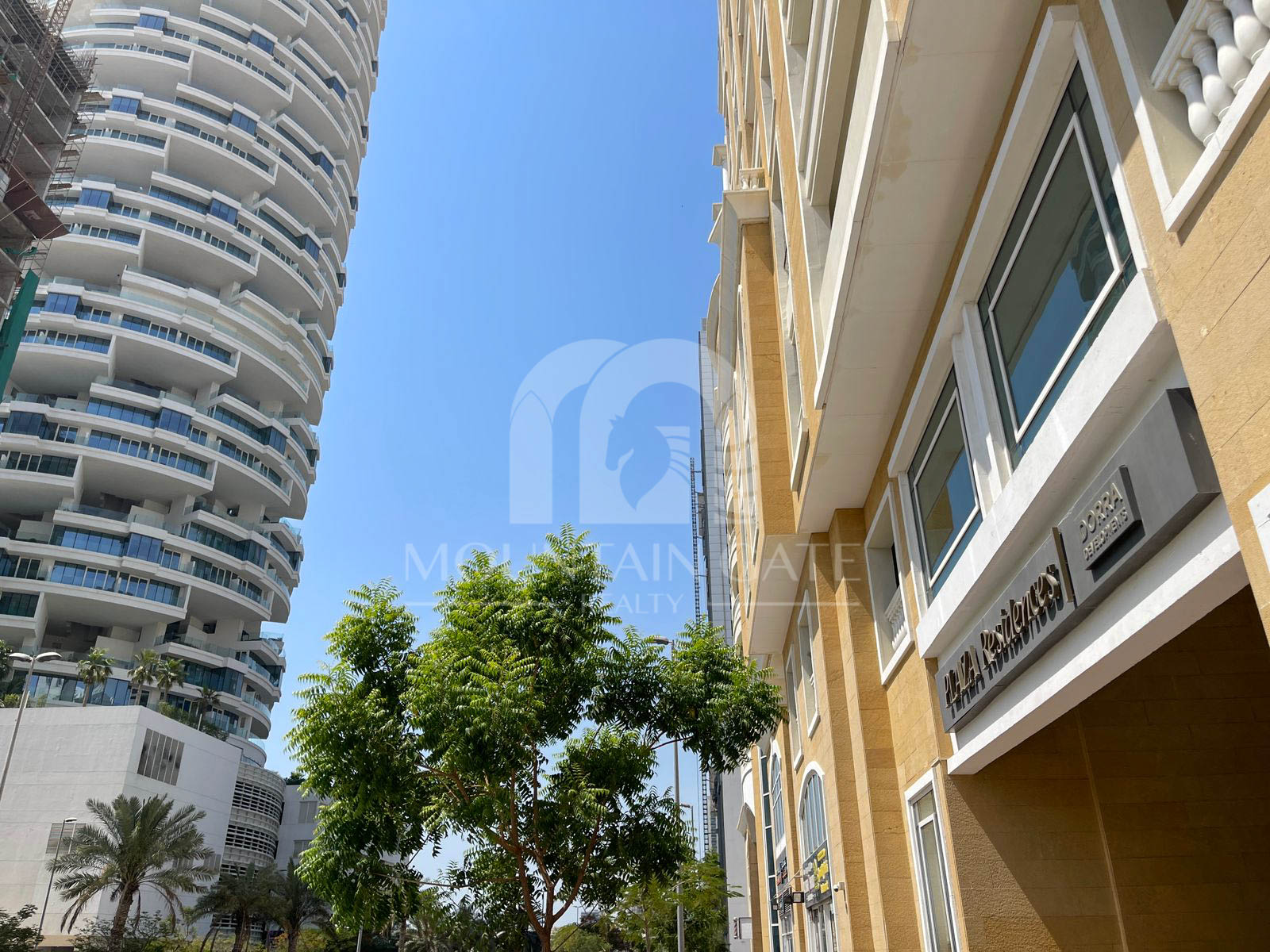 Vacant unit | Furnished | Upgraded Jumeirah Village Circle Mountain Gate